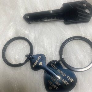 2Pcs. Heart & keychain addition knife Heart lock Keychain.